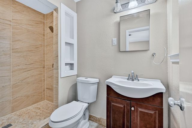 162 N Imperial Drive, Denison, TX 75020