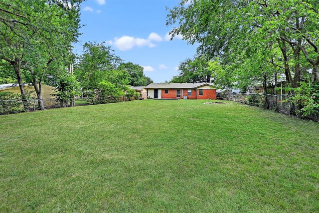 162 N Imperial Drive, Denison, TX 75020