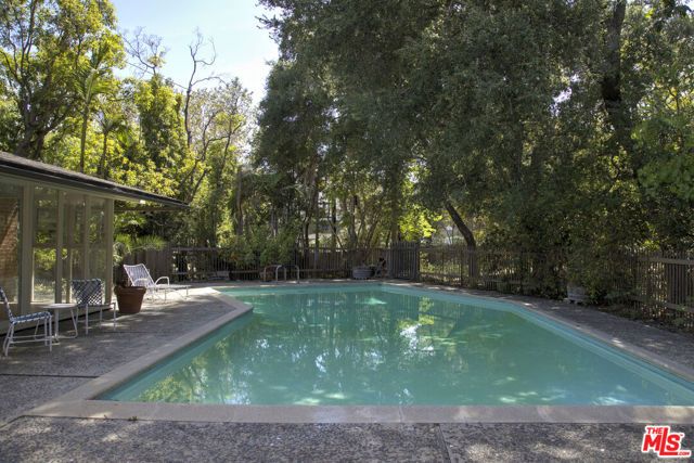 1788 Pepper Drive, Altadena, CA 91001