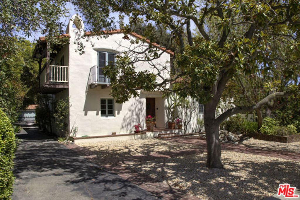 1788 Pepper Drive, Altadena, CA 91001