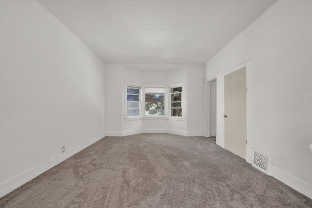 11548 S State Street, Chicago, IL 60628