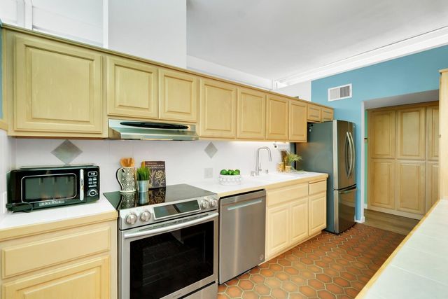 7747 Eastgate Ave, Citrus Heights, CA 95610