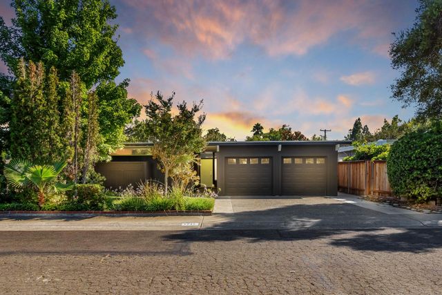 7747 Eastgate Ave, Citrus Heights, CA 95610