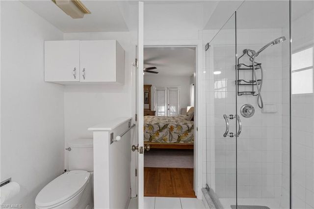 102 Tuscana CT # 901, Naples, FL 34119