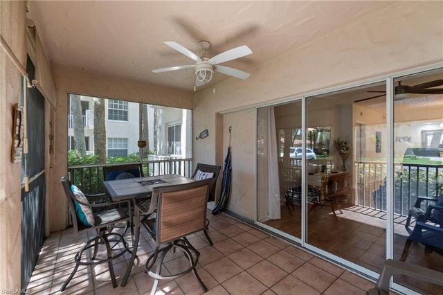 102 Tuscana CT # 901, Naples, FL 34119