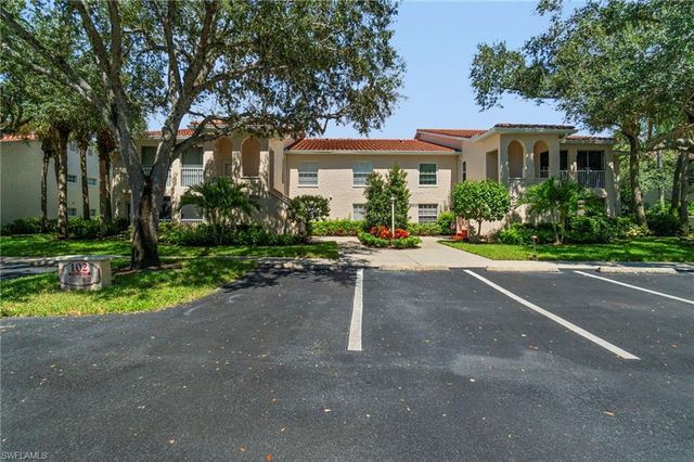 102 Tuscana CT # 901, Naples, FL 34119