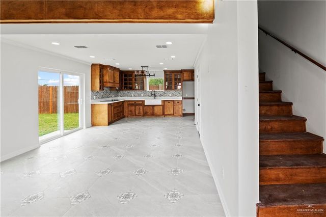 1404 E Karen Drive A, Alton, TX 78573