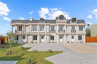 1404 E Karen Drive A, Alton, TX 78573