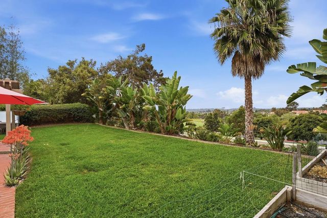 3520 Sitio Baya, Carlsbad, CA 92009