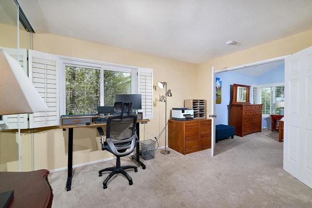 3520 Sitio Baya, Carlsbad, CA 92009