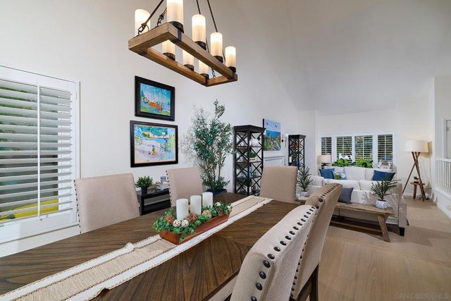 3520 Sitio Baya, Carlsbad, CA 92009