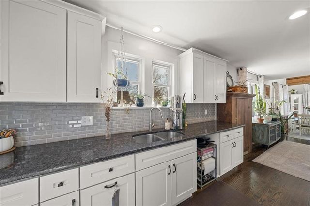 4423 Forest Avenue, Kansas City, MO 64110