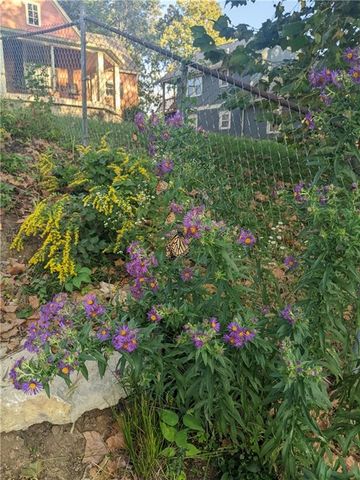 4423 Forest Avenue, Kansas City, MO 64110