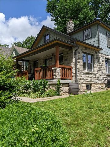4423 Forest Avenue, Kansas City, MO 64110
