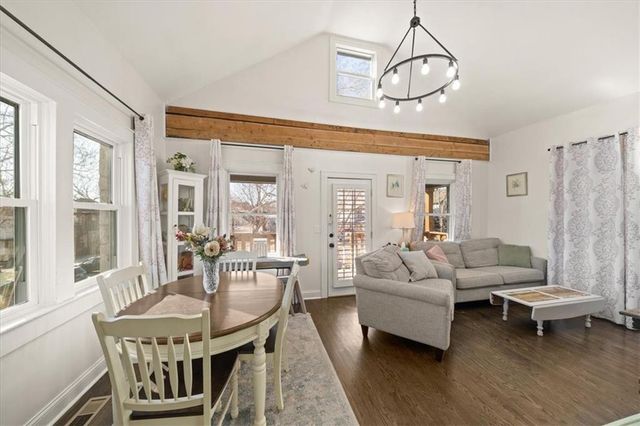 4423 Forest Avenue, Kansas City, MO 64110