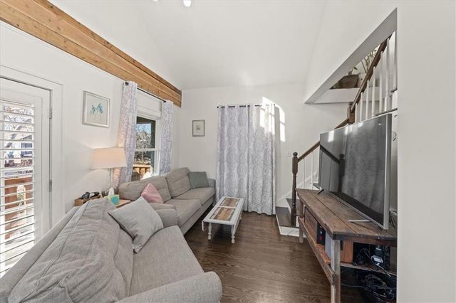 4423 Forest Avenue, Kansas City, MO 64110