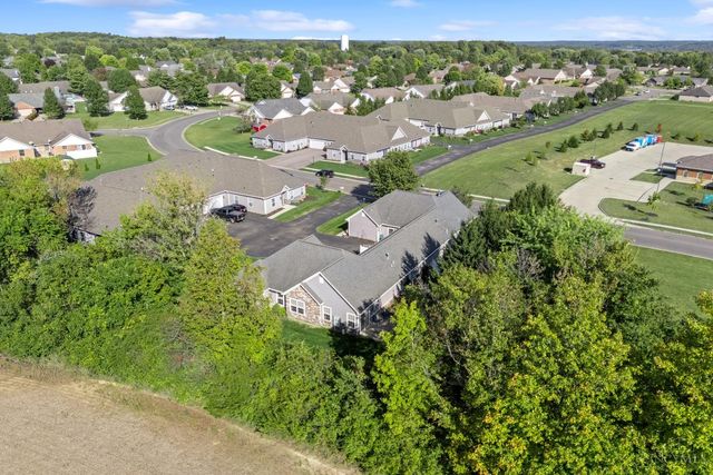 1106 Brookfield Drive, Waynesville, OH 45068