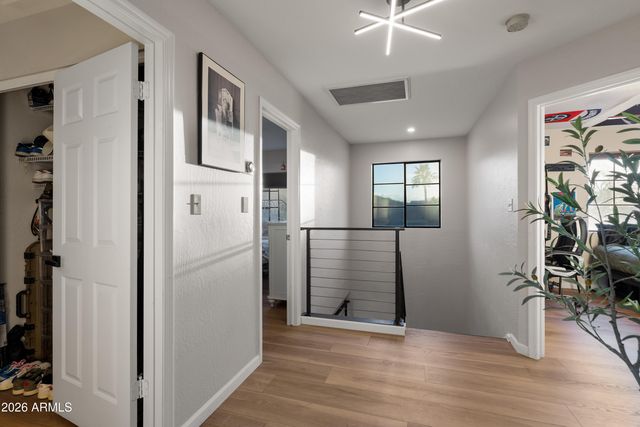 3912 E SHANNON Street, Phoenix, AZ 85044