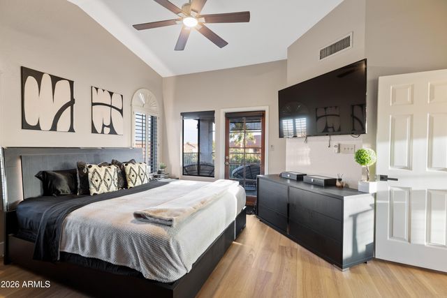 3912 E SHANNON Street, Phoenix, AZ 85044