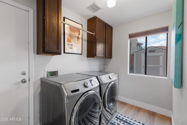 3912 E SHANNON Street, Phoenix, AZ 85044