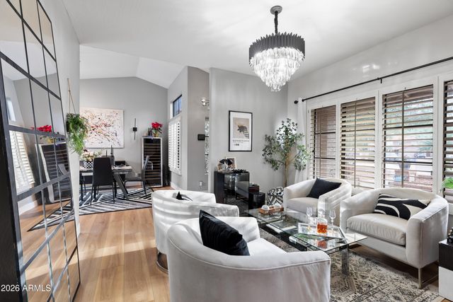 3912 E SHANNON Street, Phoenix, AZ 85044