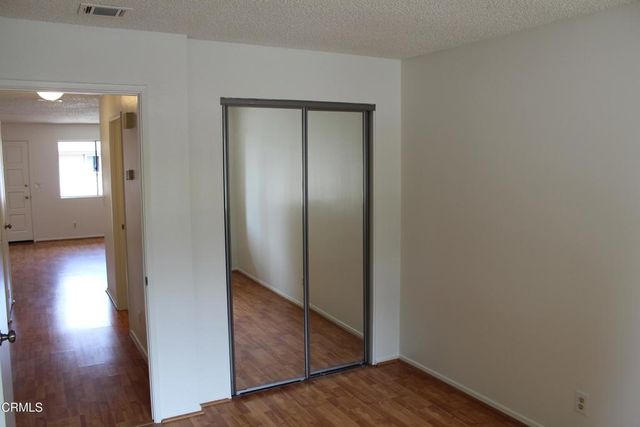 734 Yeats Lane, Ventura, CA 93003
