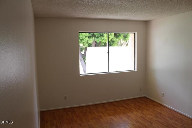 734 Yeats Lane, Ventura, CA 93003