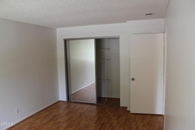 734 Yeats Lane, Ventura, CA 93003