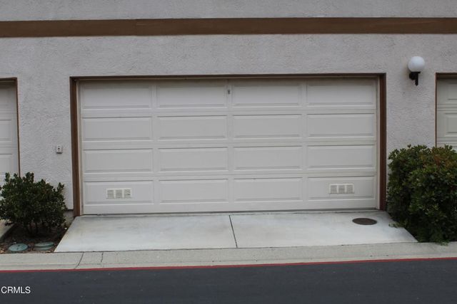 734 Yeats Lane, Ventura, CA 93003