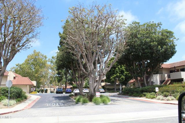 734 Yeats Lane, Ventura, CA 93003