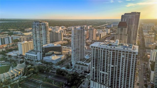 145 2ND AVENUE S 614, St Petersburg, FL 33701