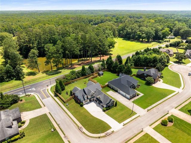 11 Chandler Court, Powder Springs, GA 30127