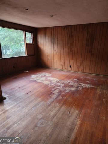 2704 Reynolds Drive, Macon, GA 31206