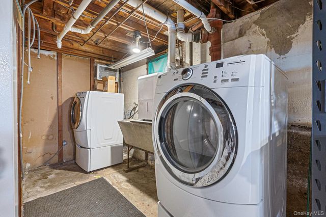 840 Jerusalem Avenue, Merrick, NY 11566