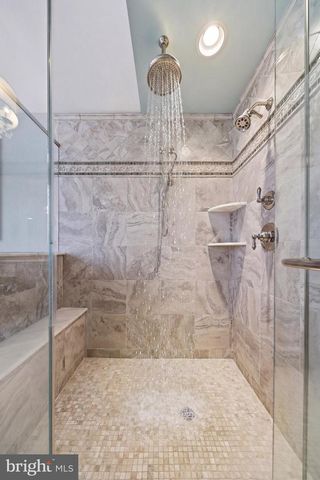 6 DOVER LN, Medford, NJ 08055