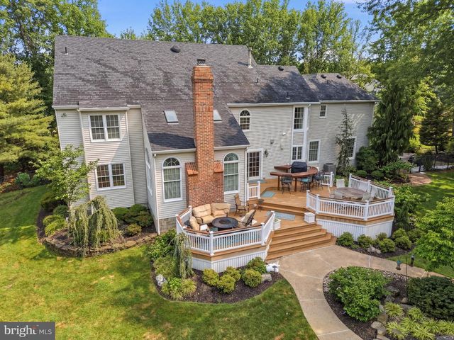 6 DOVER LN, Medford, NJ 08055