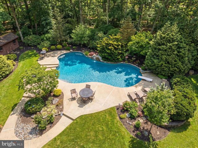 6 DOVER LN, Medford, NJ 08055