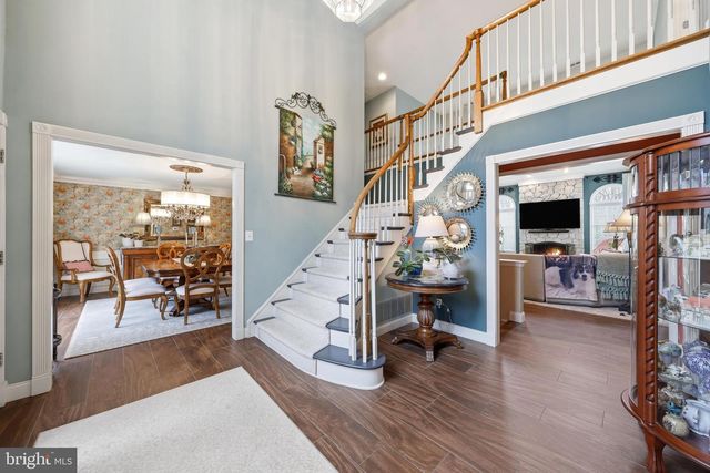 6 DOVER LN, Medford, NJ 08055