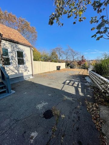767 N Montello St, Brockton, MA 02301