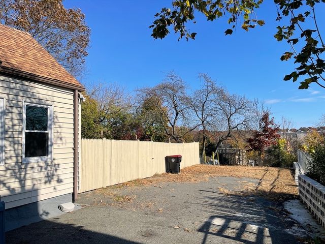 767 N Montello St, Brockton, MA 02301