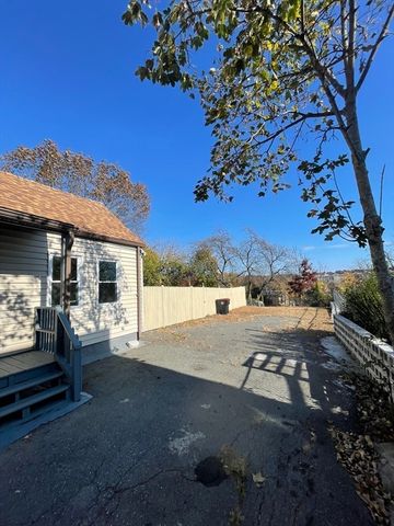 767 N Montello St, Brockton, MA 02301