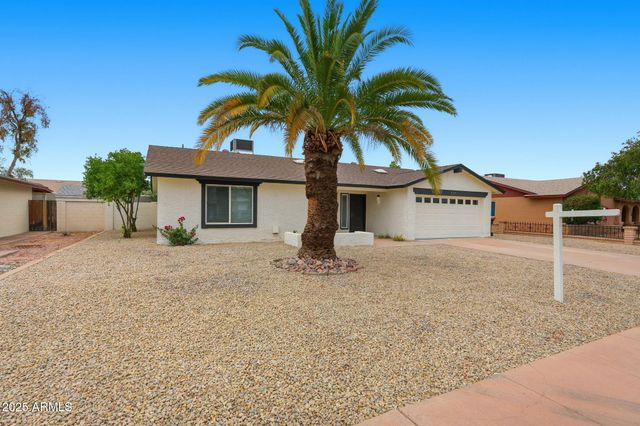836 W LAGUNA AZUL Avenue, Mesa, AZ 85210
