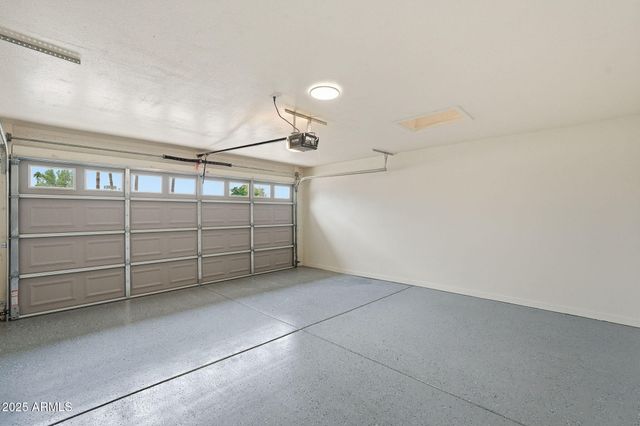 836 W LAGUNA AZUL Avenue, Mesa, AZ 85210