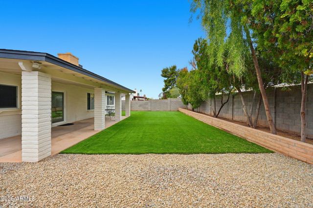 836 W LAGUNA AZUL Avenue, Mesa, AZ 85210