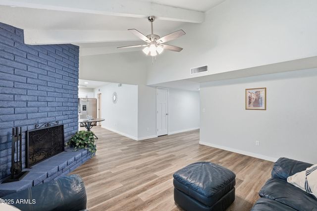 836 W LAGUNA AZUL Avenue, Mesa, AZ 85210