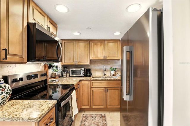 400 E COLONIAL DRIVE 806, Orlando, FL 32803