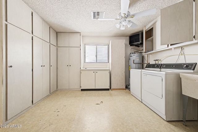 12622 W PAINTBRUSH Drive, Sun City West, AZ 85375