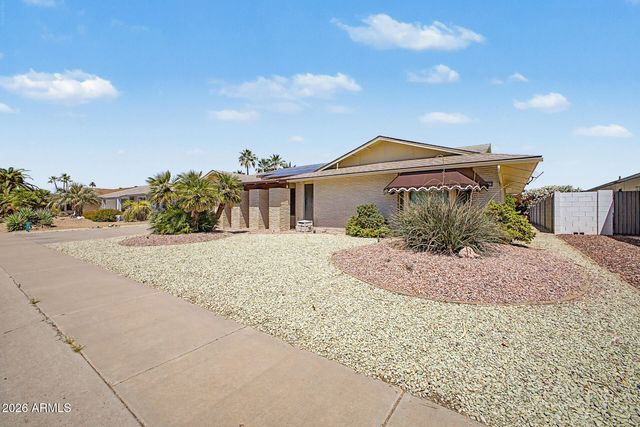 12622 W PAINTBRUSH Drive, Sun City West, AZ 85375