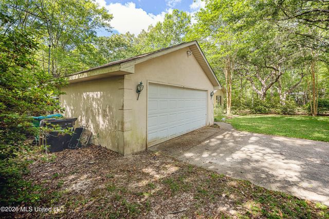 2193 Bayou View Circle, Gautier, MS 39553