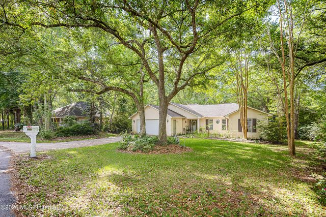 2193 Bayou View Circle, Gautier, MS 39553